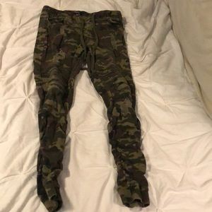 Juniors camouflage joggers